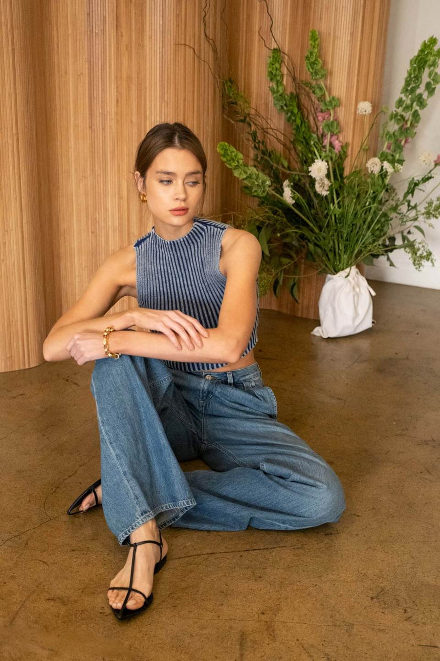 WASHED SLEEVELESS SWEATER KNIT TOP